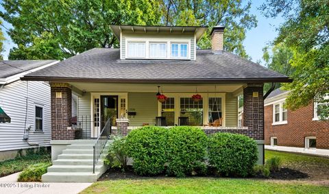 Photo of 1526 Goddard Ave, Louisville, KY 40204 (MLS # 1701163)