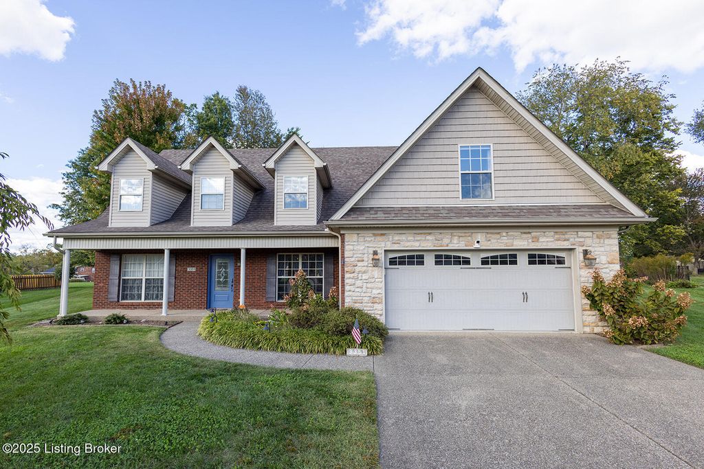 Photo of 3351 Knob St, Shelbyville, KY 40065 (MLS # 1703600)