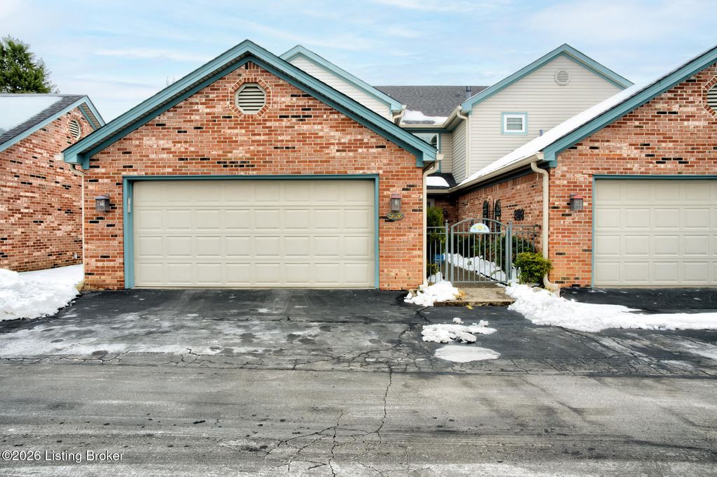 Photo of 5623 Harrods Run Rd, Prospect, KY 40059 (MLS # 1708342)