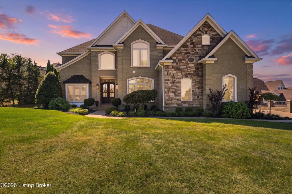 Photo of 18701 Weatherford Cir, Louisville, KY 40245 (MLS # 1730696)