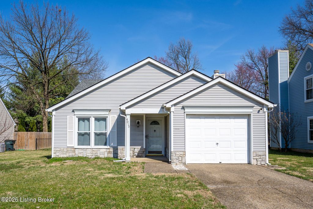 Photo of 4015 Handley Ave, Louisville, KY 40218 (MLS # 1711081)