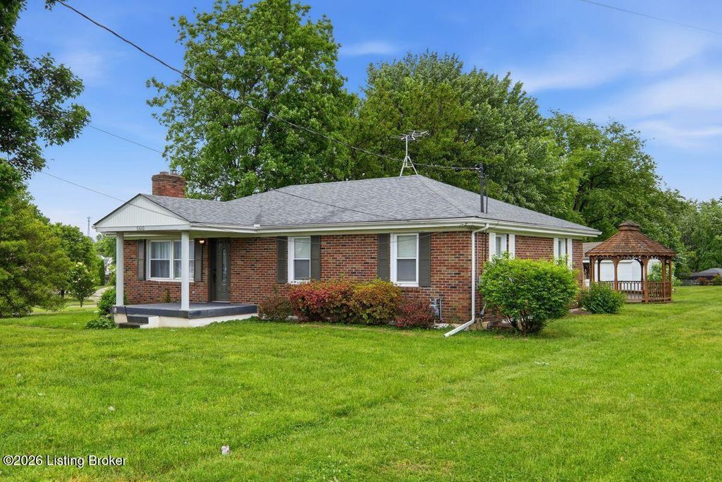 Photo of 8610 Beulah Church Rd, Louisville, KY 40291 (MLS # 1716738)