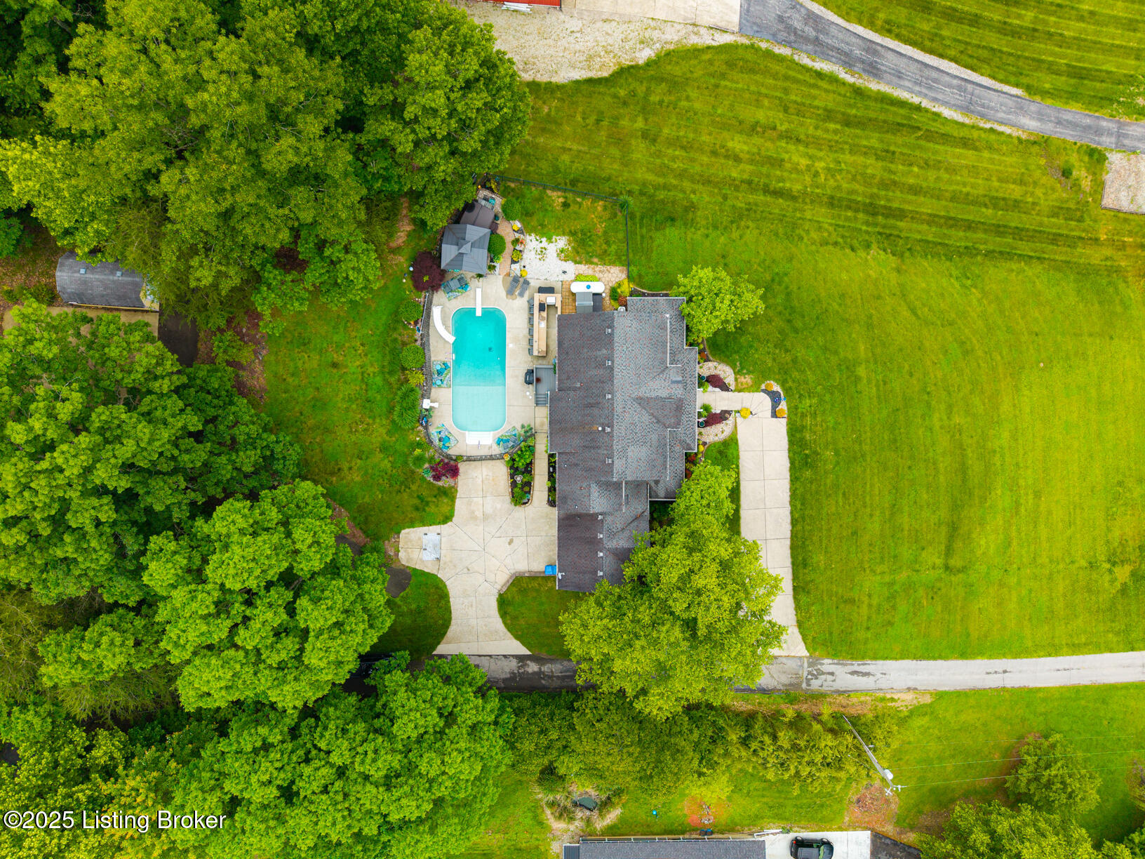4011 Serendipity Ln, Louisville, Pennsylvania image 14