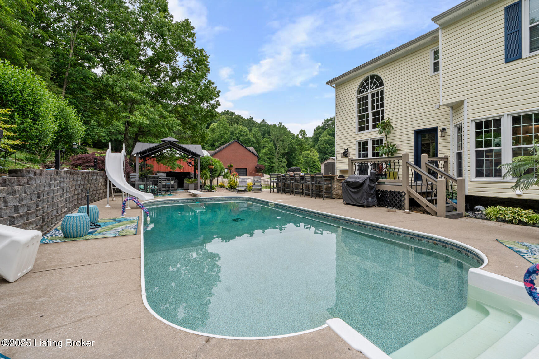 4011 Serendipity Ln, Louisville, Pennsylvania image 9