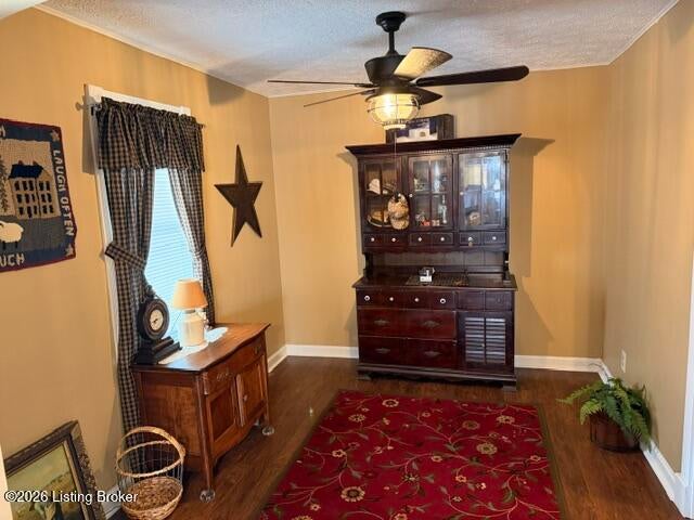 Photo of 221 Poplar Dr, Elizabethtown, KY 42701 (MLS # 1723839)