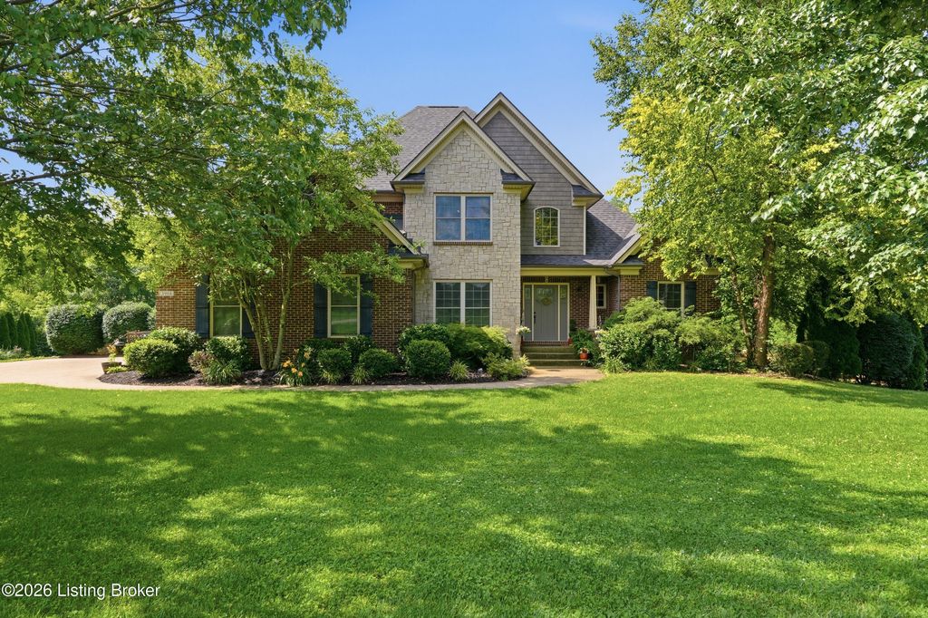 Photo of 3904 Ballard Woods Dr, Smithfield, KY 40068 (MLS # 1721966)