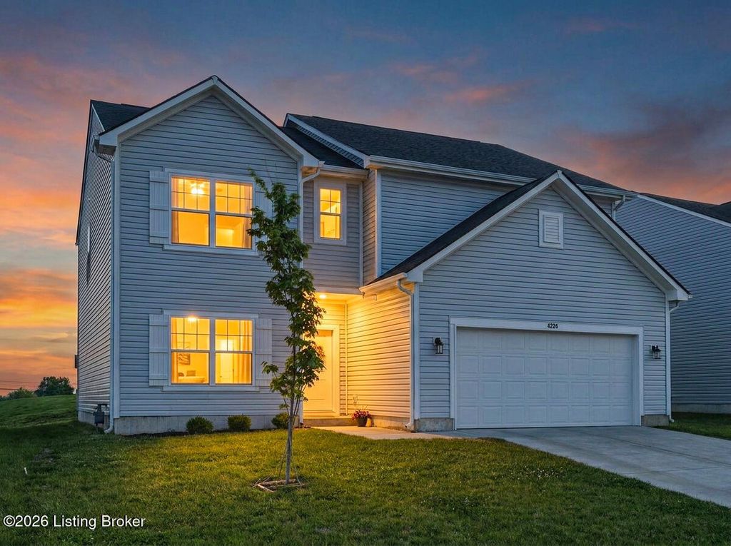 Photo of 4226 Tingle Dr, Shelbyville, KY 40065 (MLS # 1716130)