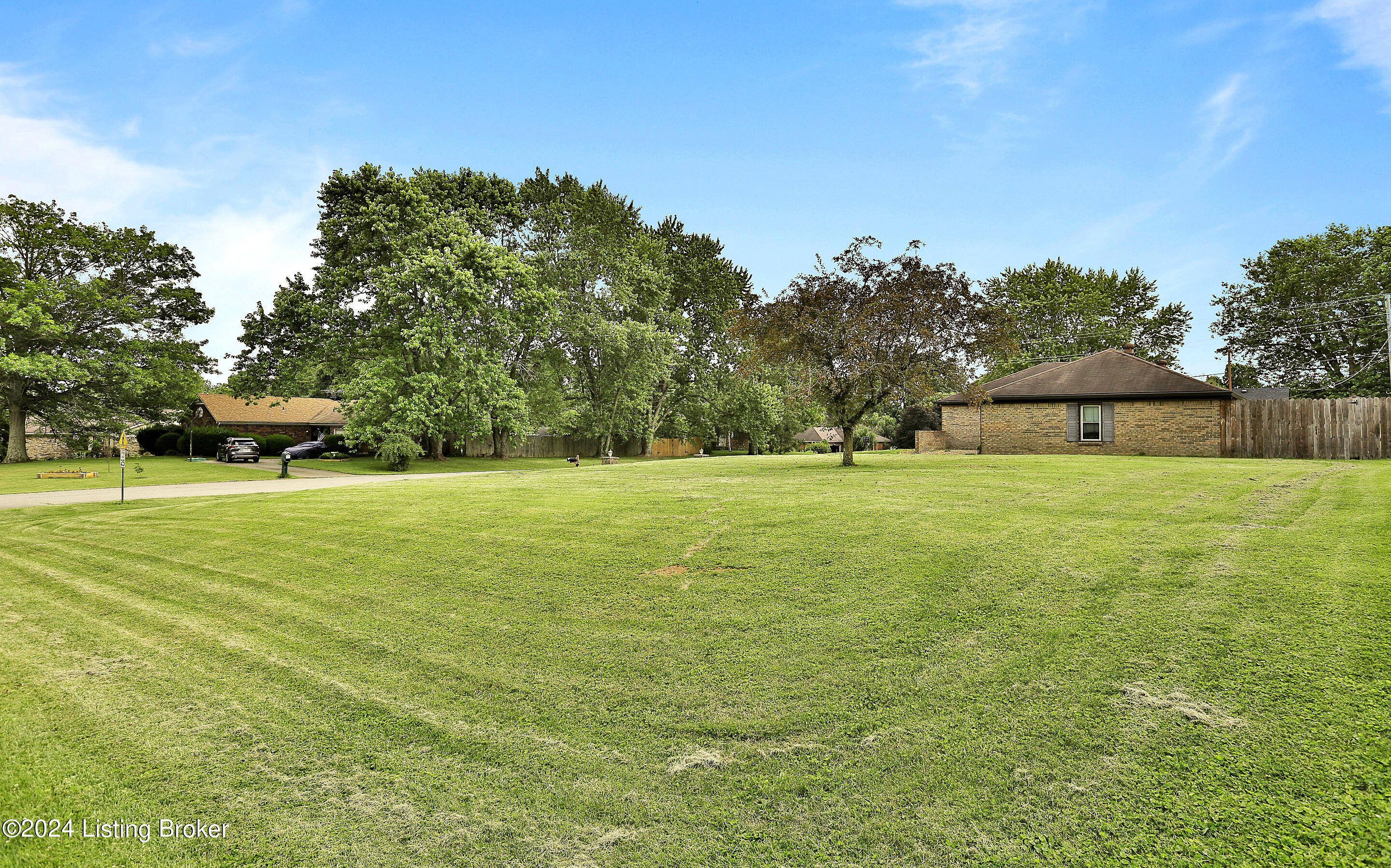 197 Longview Dr