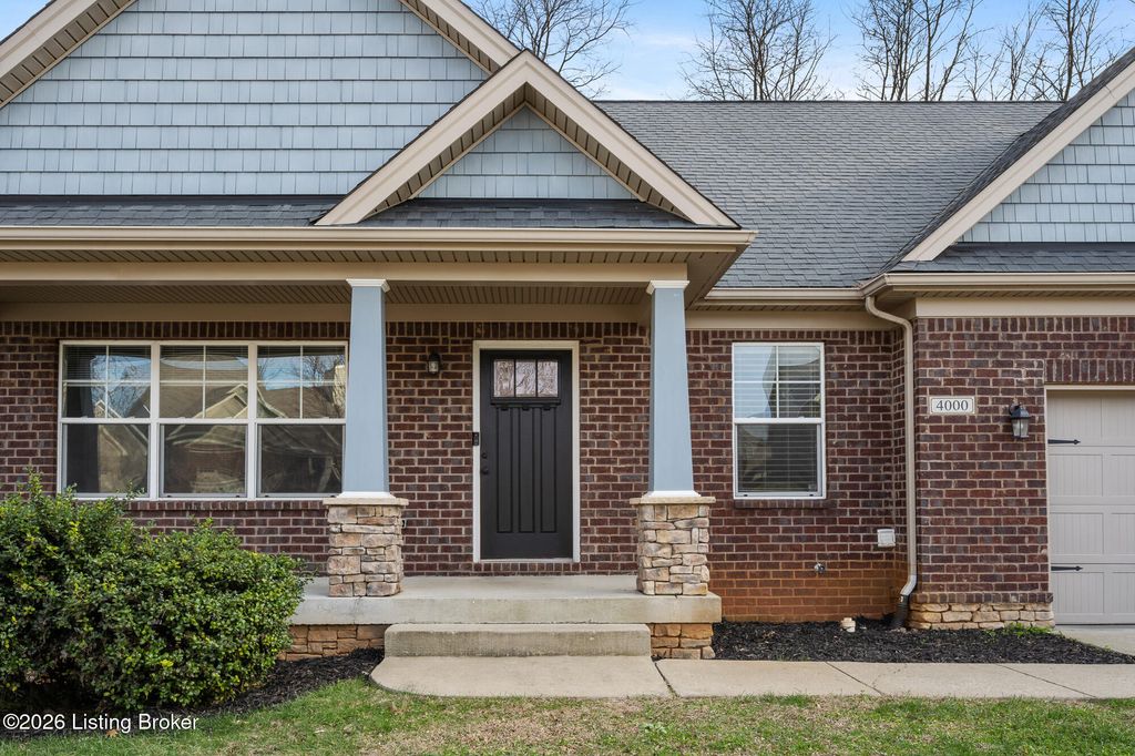 Photo of 4000 Emerald Spring Pl, Louisville, KY 40245 (MLS # 1712243)