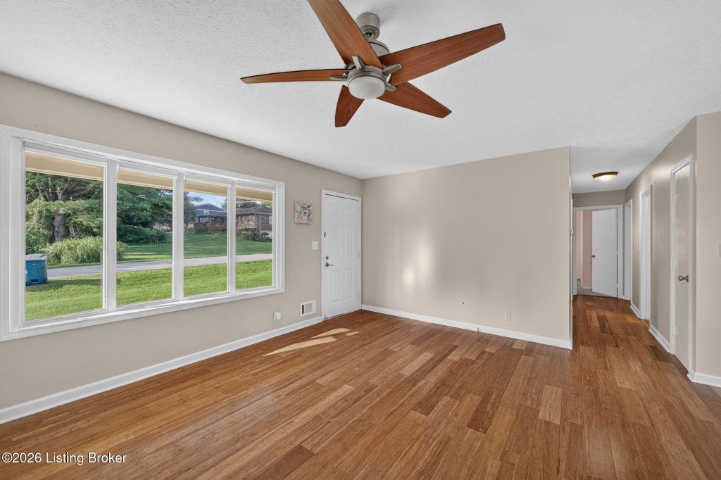 Photo of 12217 Valley Dr, Goshen, KY 40026 (MLS # 1722868)