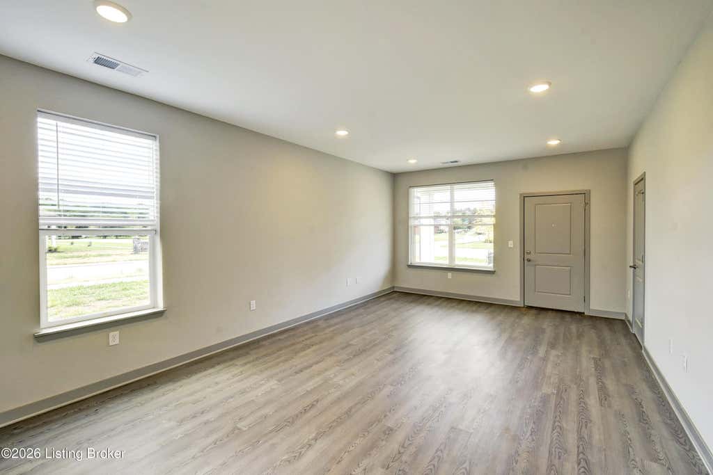 Photo of 11701 Longevity Ln, Louisville, KY 40272 (MLS # 1727029)