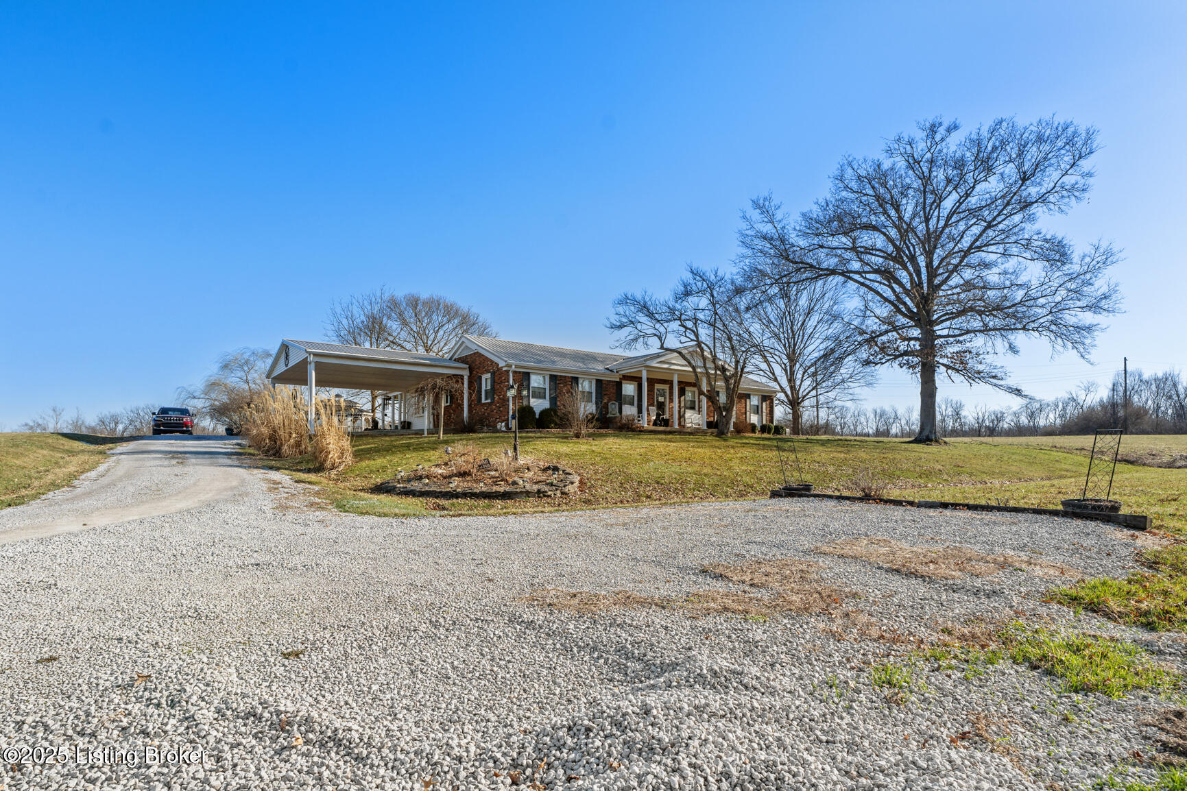 268 Cobb Rd, Eminence, Pennsylvania image 5