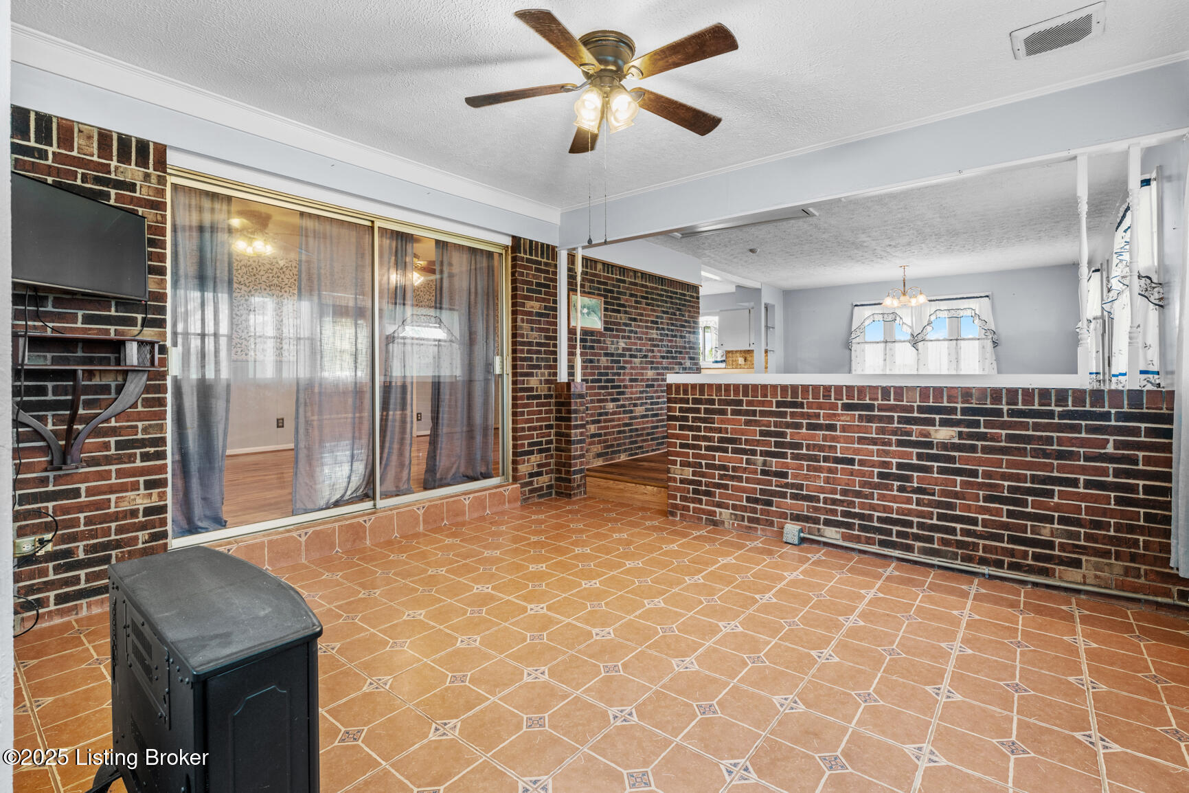 268 Cobb Rd, Eminence, Pennsylvania image 7