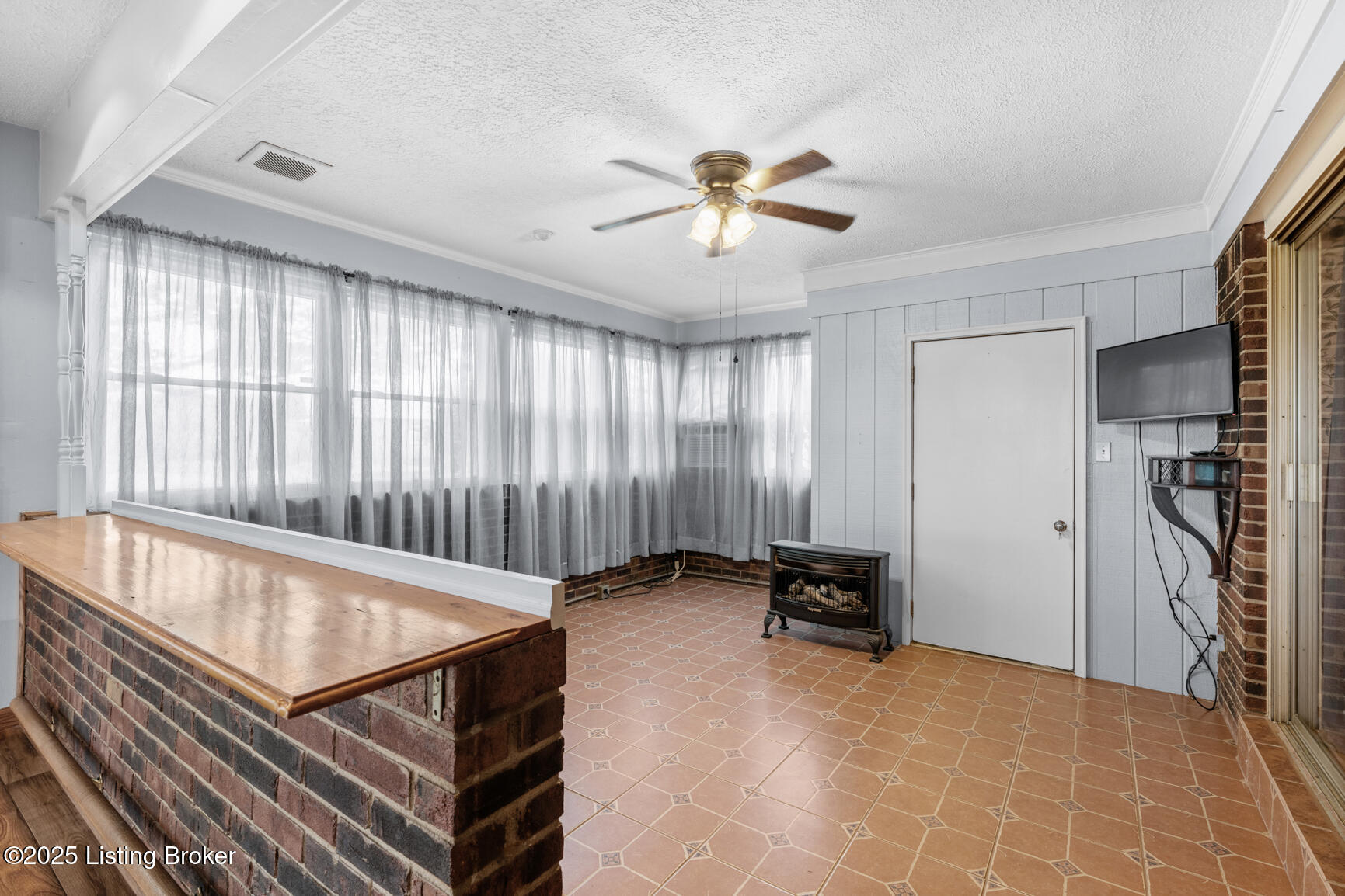 268 Cobb Rd, Eminence, Pennsylvania image 6