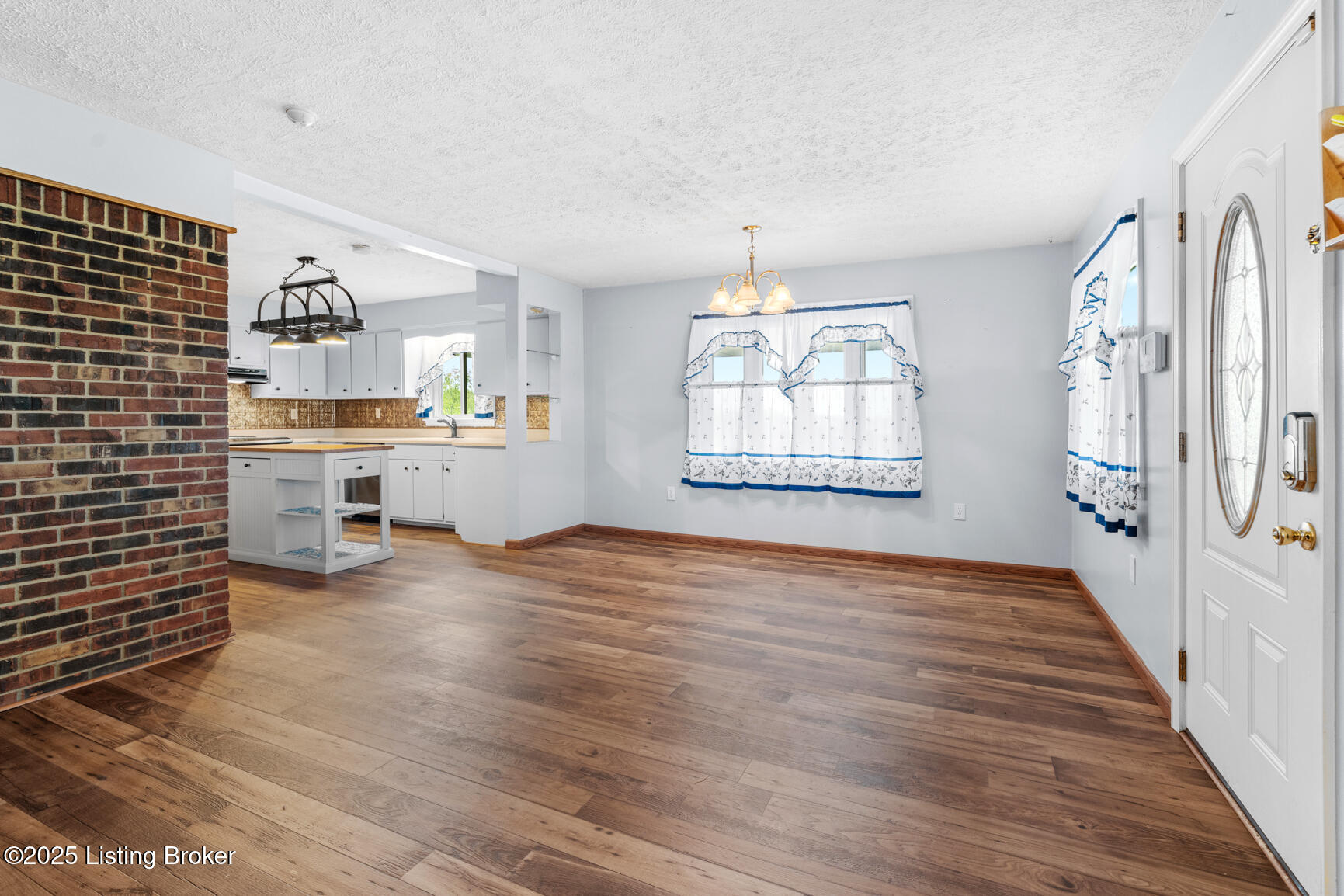 268 Cobb Rd, Eminence, Pennsylvania image 3