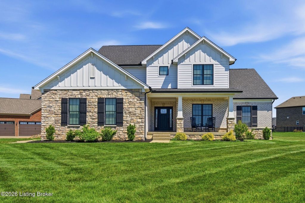 Photo of 11531 Angel Falls Dr, Prospect, KY 40059 (MLS # 1715314)
