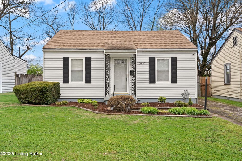 Photo of 3455 Glendale Ave, Louisville, KY 40215 (MLS # 1717438)