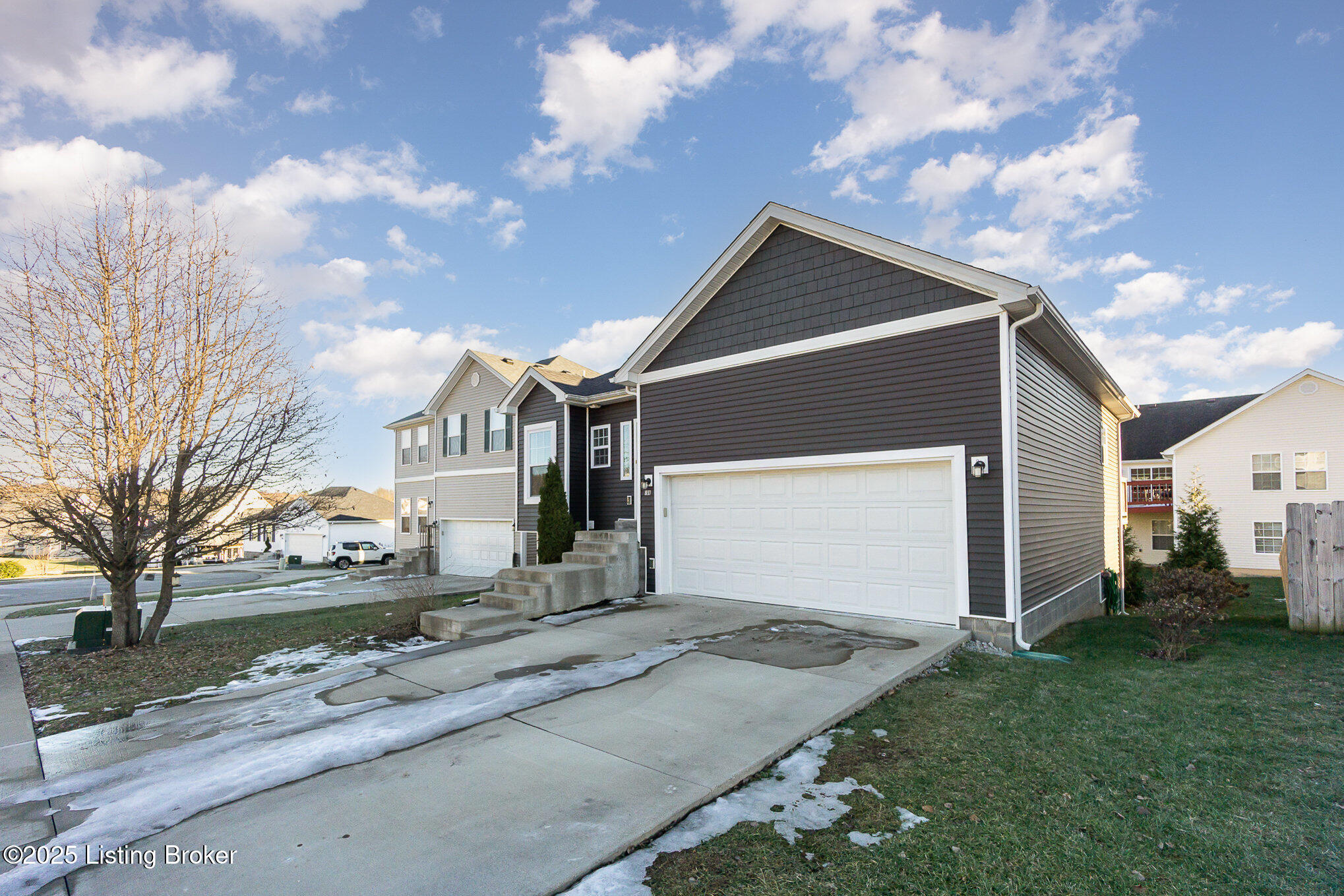 108 Destin Cir, Elizabethtown, Kentucky image 2