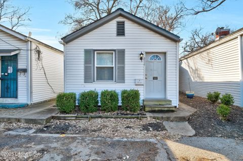 Photo of 916 Schiller Ct, Louisville, KY 40204 (MLS # 1705557)