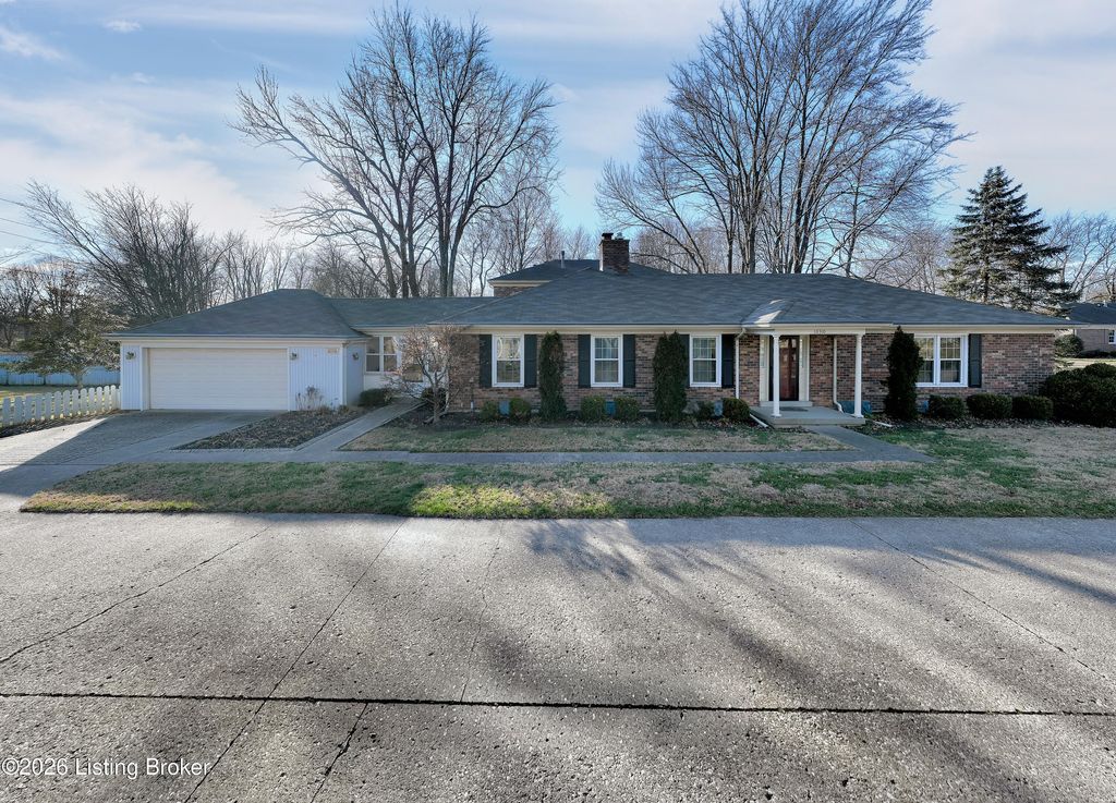 Photo of 10310 Amberwell Park Rd, Louisville, KY 40241 (MLS # 1708903)