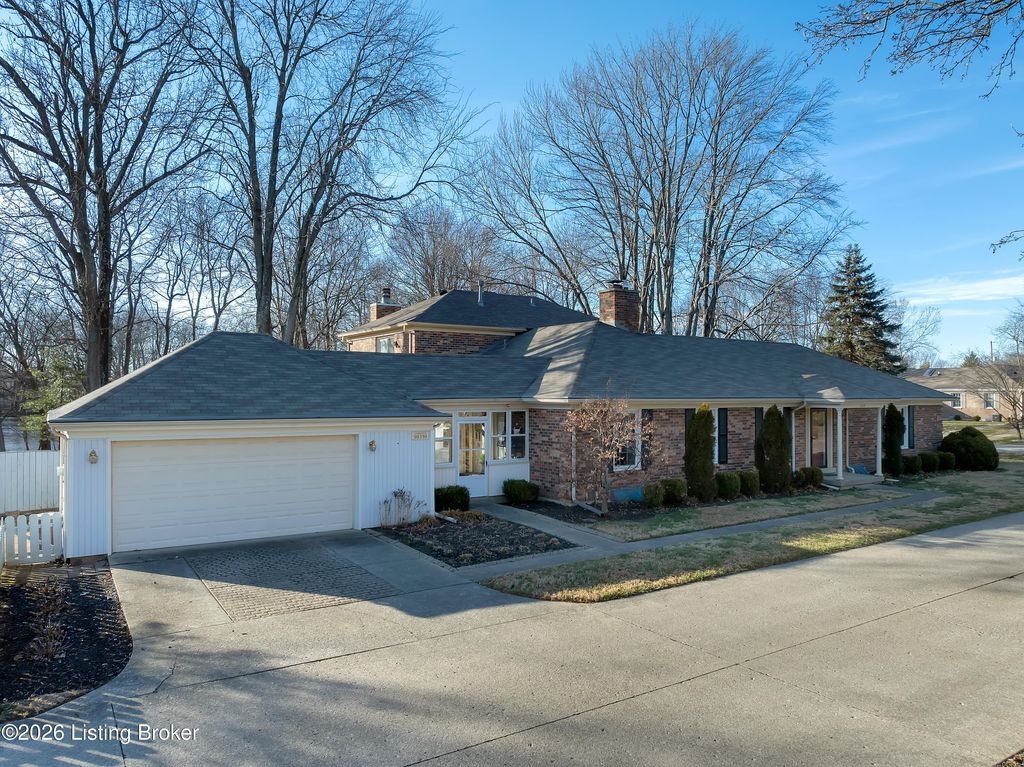 Photo of 10310 Amberwell Park Rd, Louisville, KY 40241 (MLS # 1708903)