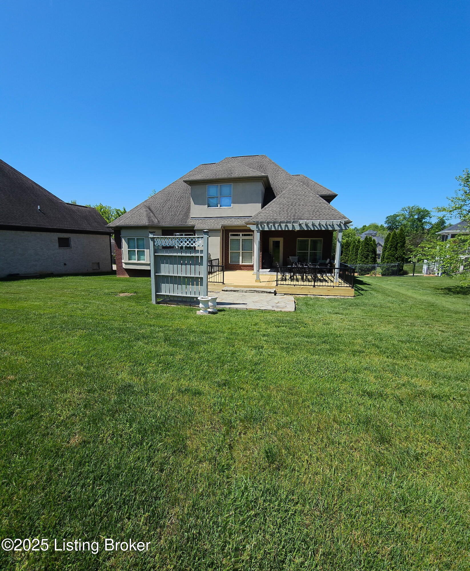 905 Fossil Creek Cir, Louisville, Kentucky image 38