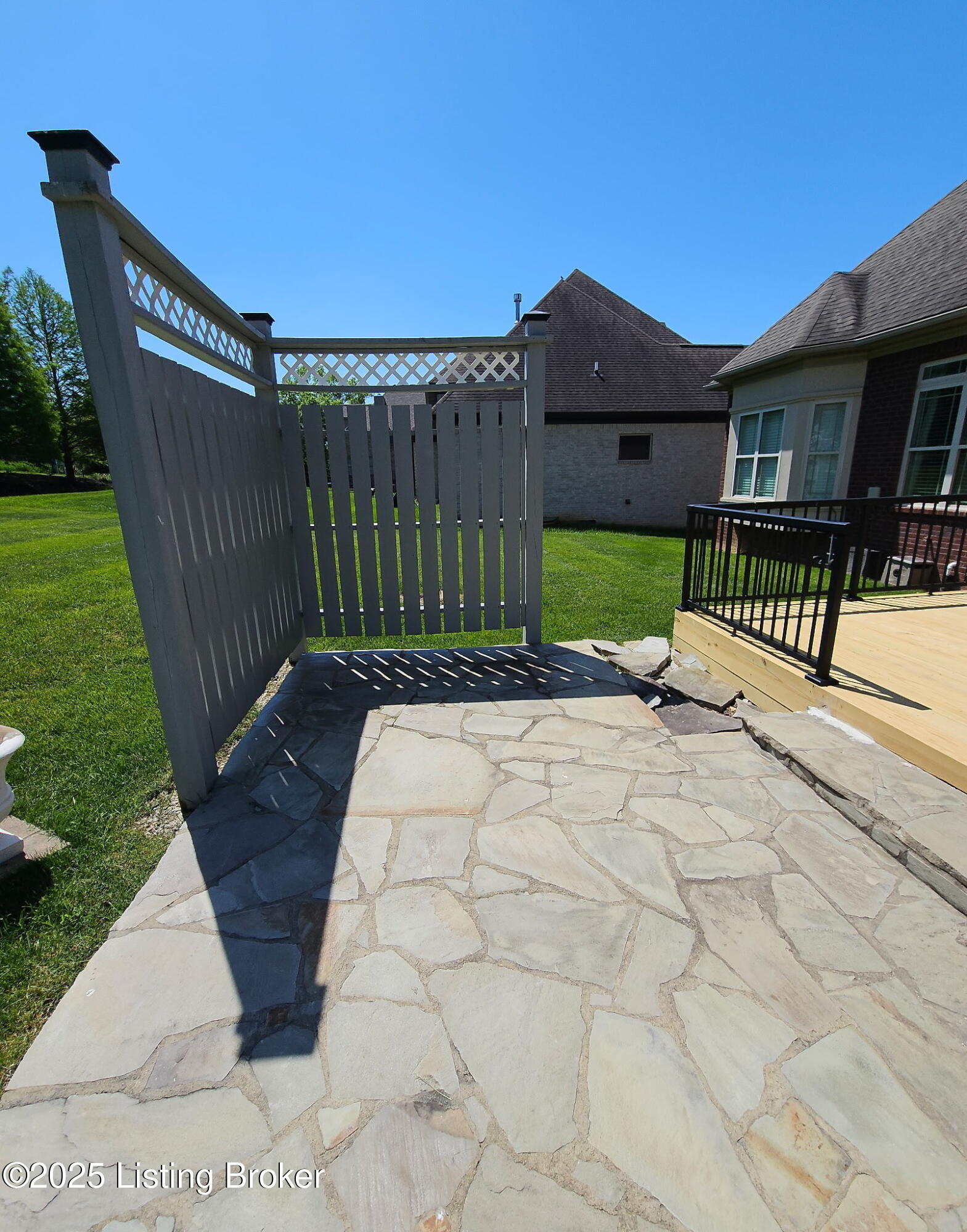 905 Fossil Creek Cir, Louisville, Kentucky image 40