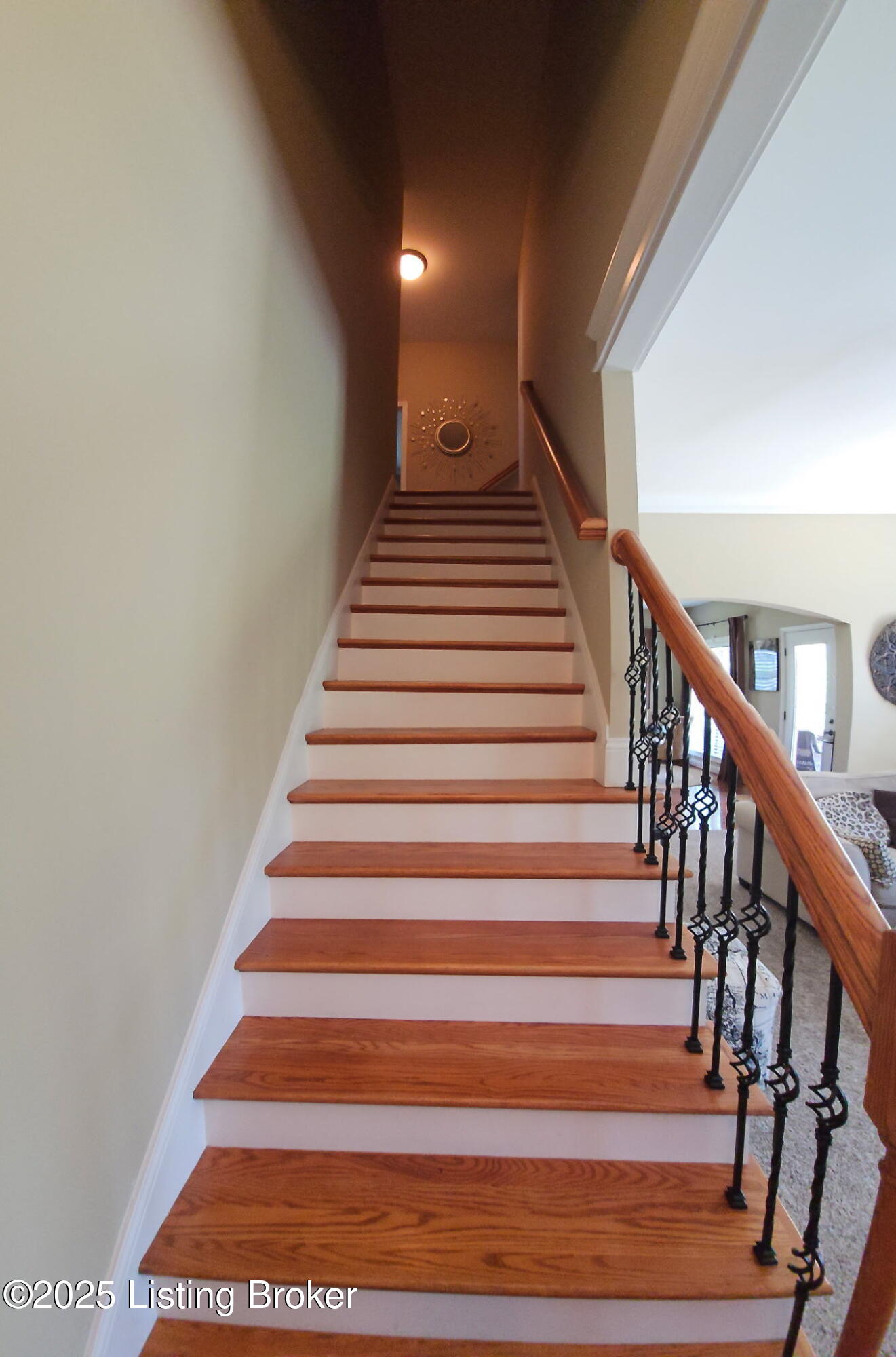 905 Fossil Creek Cir, Louisville, Kentucky image 21