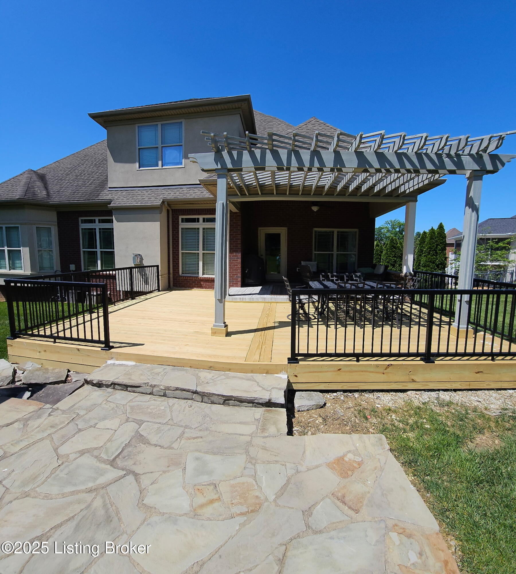 905 Fossil Creek Cir, Louisville, Kentucky image 39
