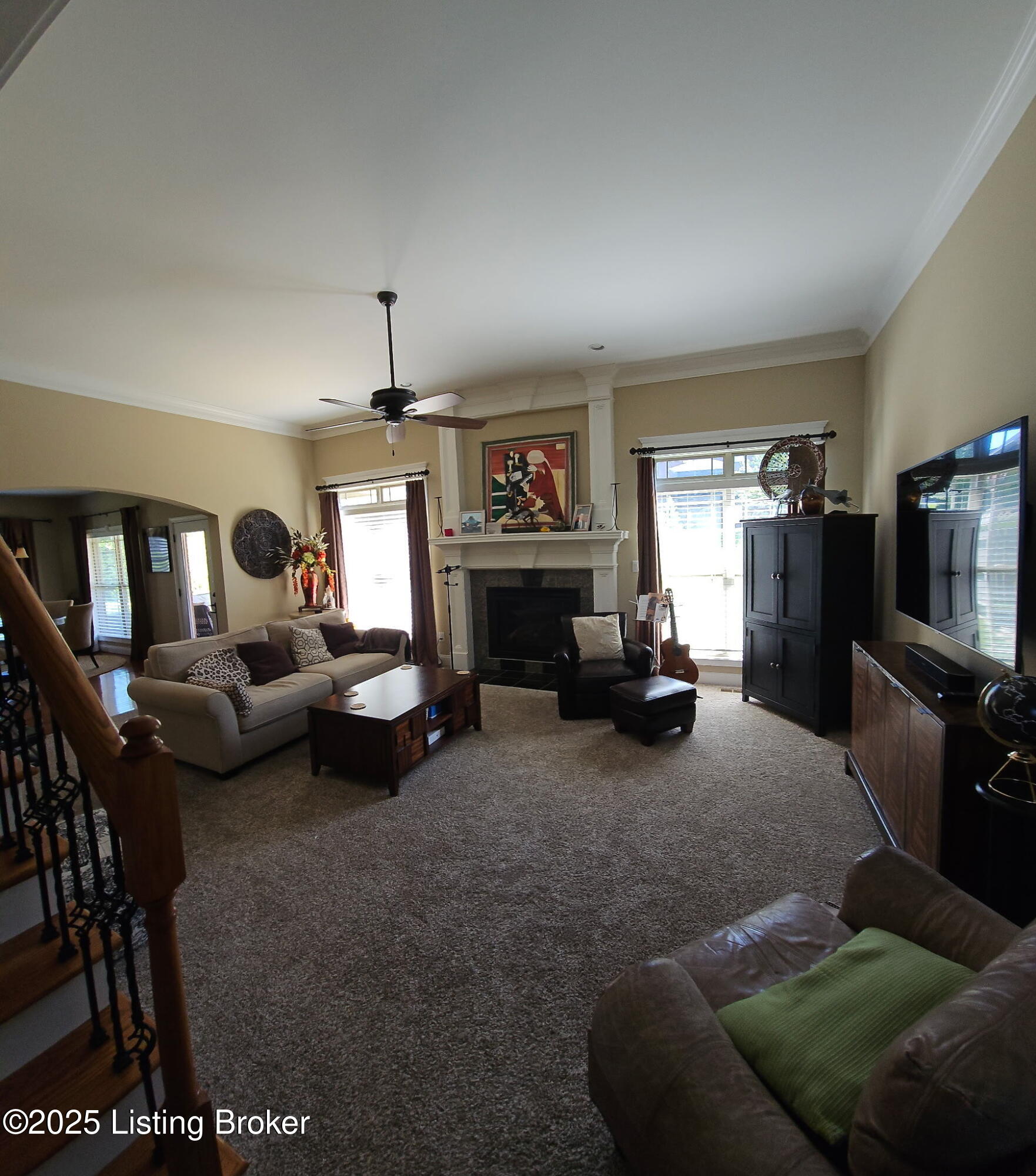905 Fossil Creek Cir, Louisville, Kentucky image 4