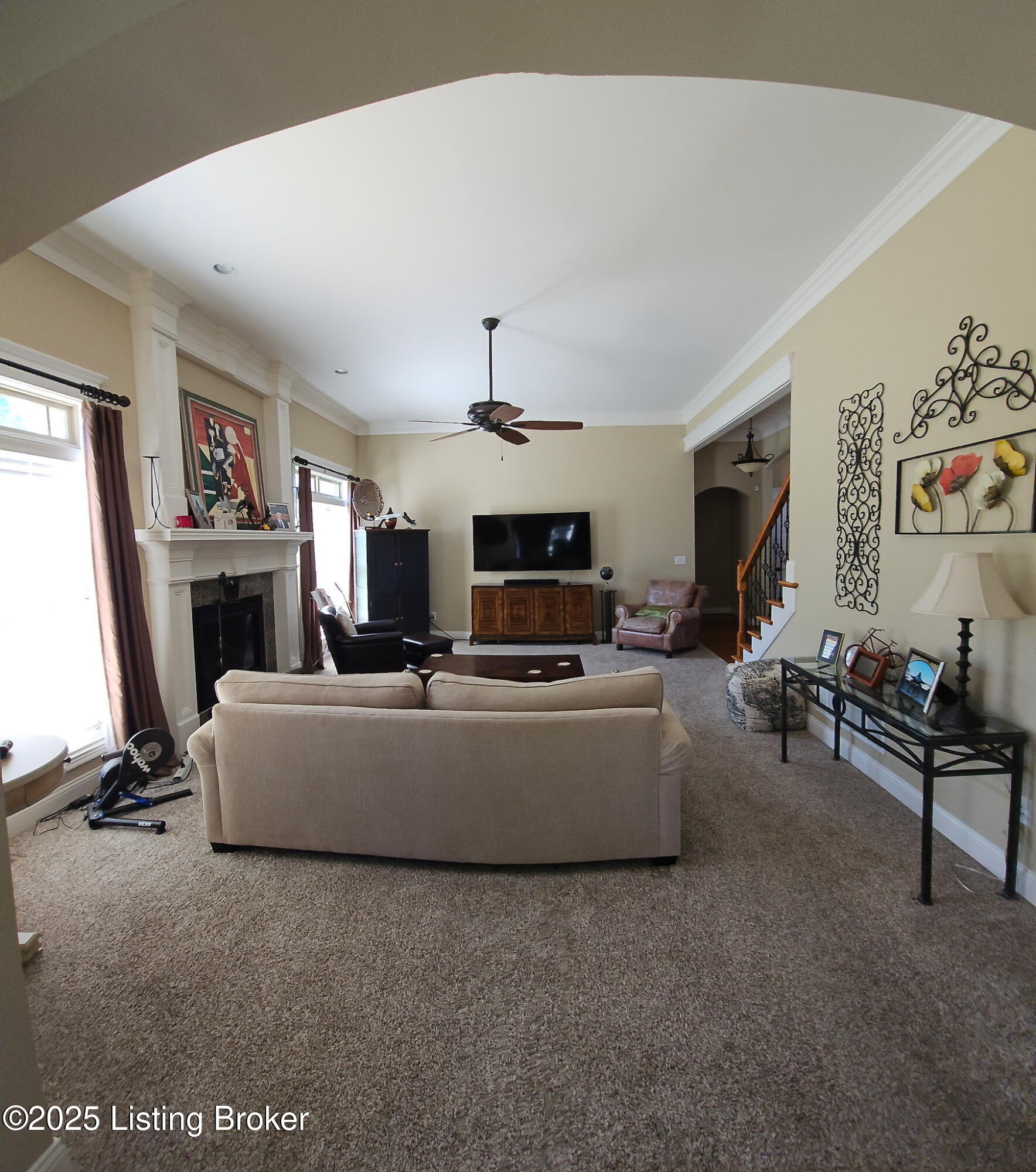 905 Fossil Creek Cir, Louisville, Kentucky image 5