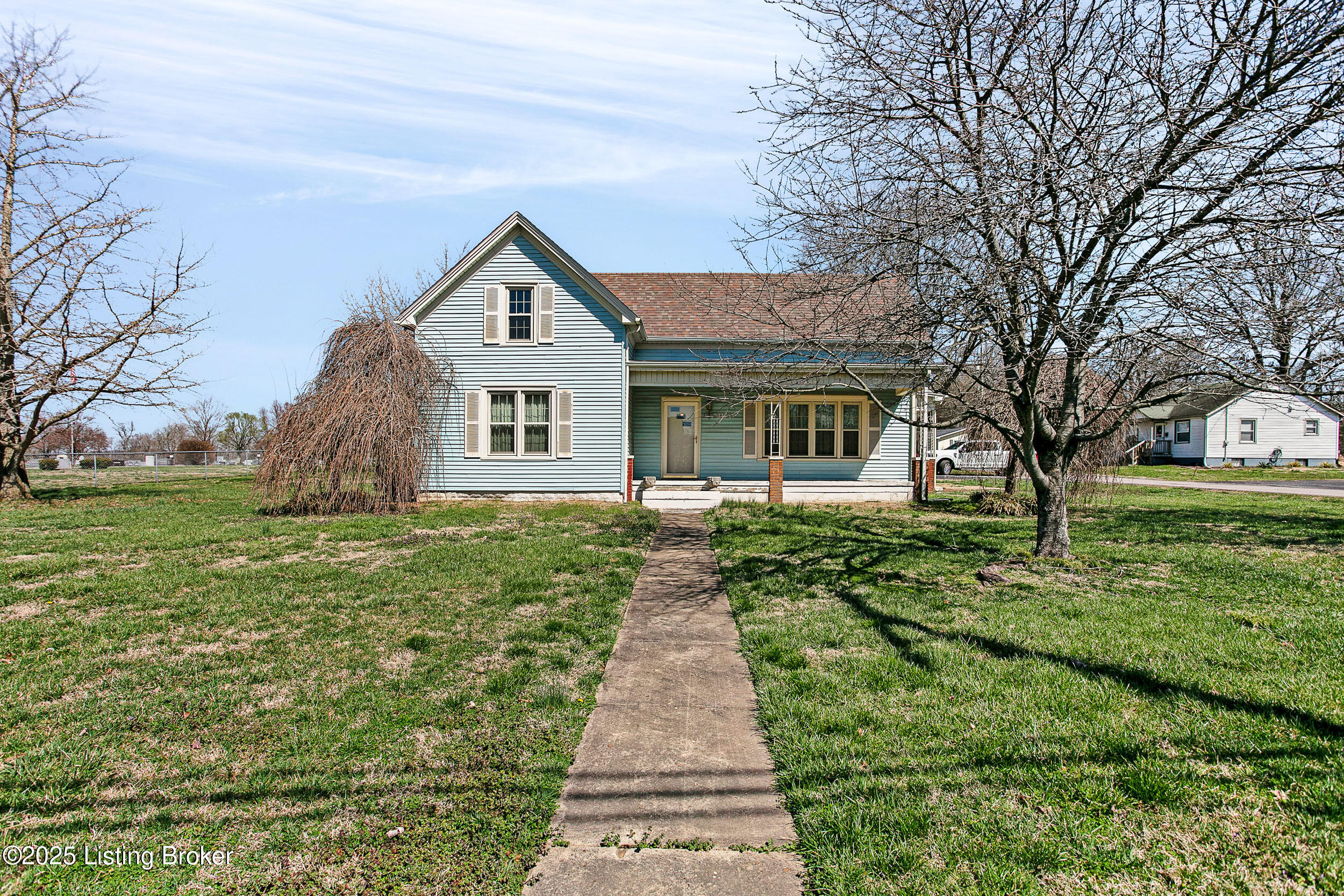 317 S Greensburg St, Hodgenville, Kentucky image 1