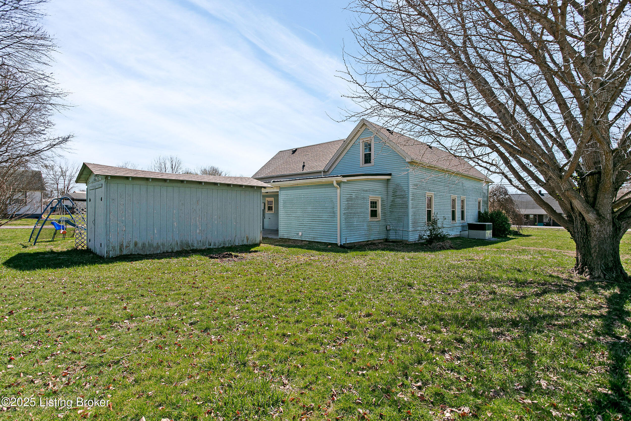 317 S Greensburg St, Hodgenville, Kentucky image 23