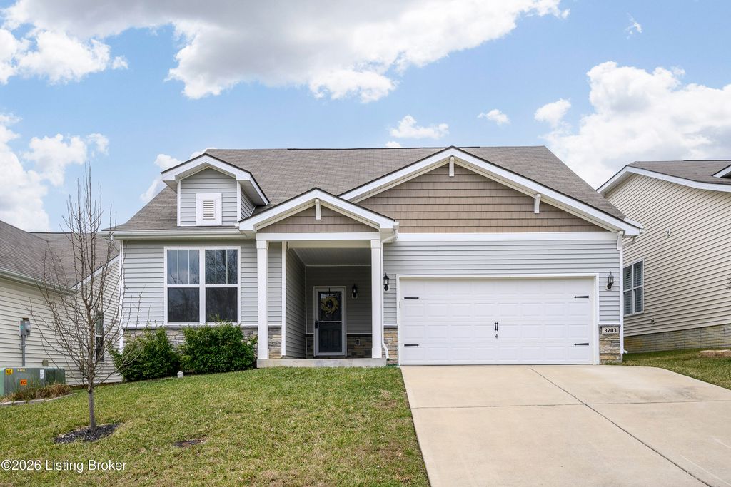 Photo of 3703 Creekstone Bluff Blvd, La Grange, KY 40031 (MLS # 1706424)