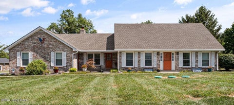 Homes For Sale - 151 Winding Way<br/> Shelbyville, KY 40065