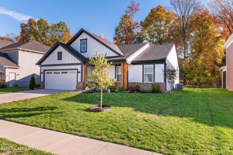 Photo of 190 Stargaze Dr, Shepherdsville, KY 40165 (MLS # 1711317)