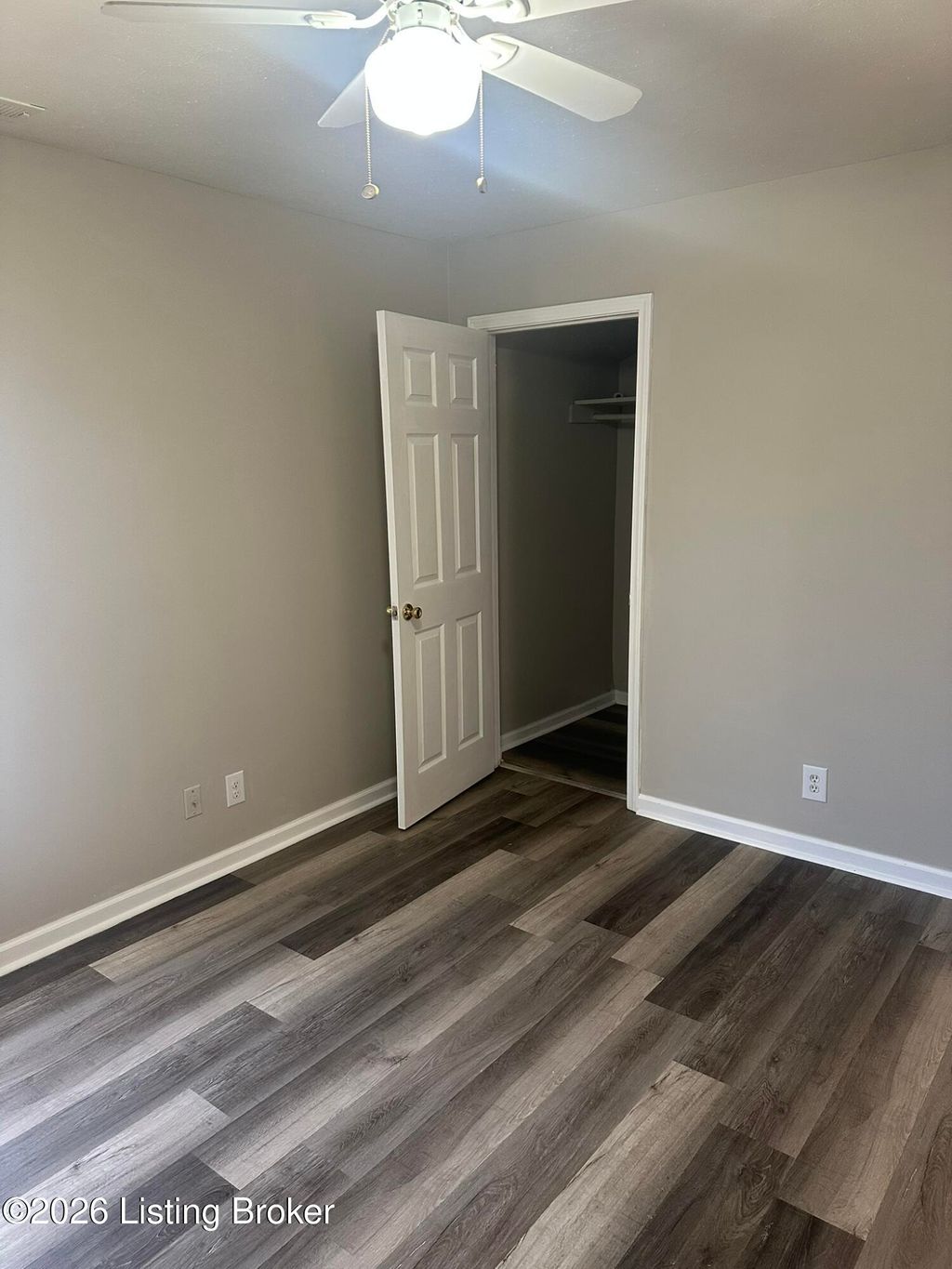 Photo of 1111 Longfield Ave, Louisville, KY 40215 (MLS # 1712970)