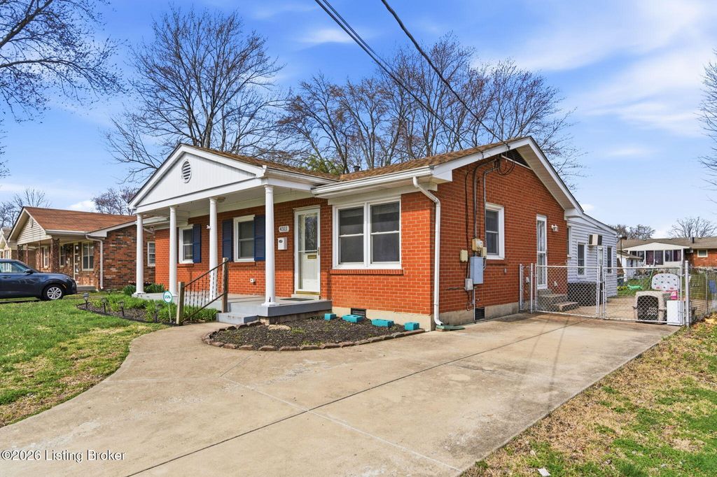 Photo of 4311 Trio Ave, Louisville, KY 40219 (MLS # 1711276)