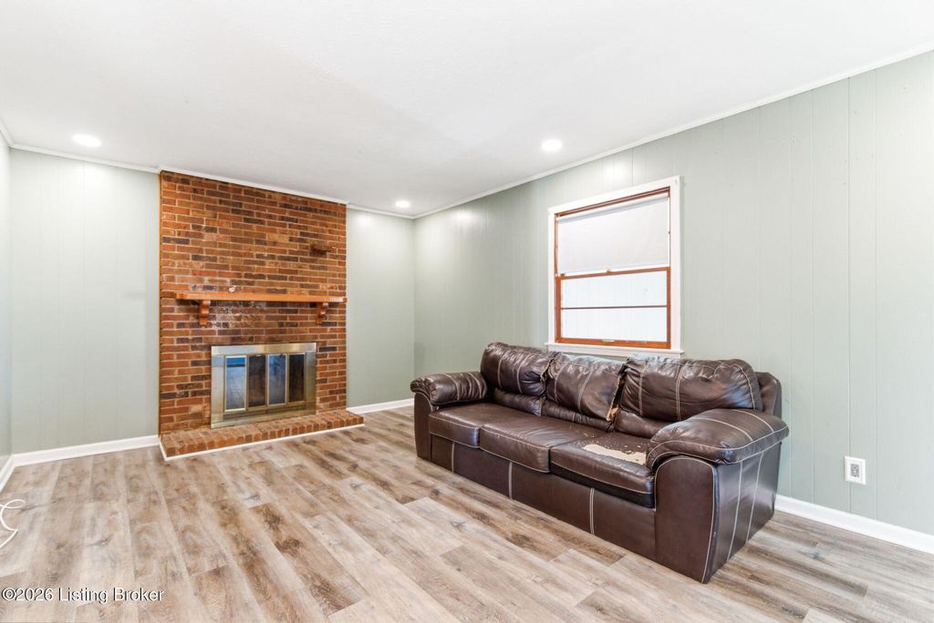 Photo of 4311 Trio Ave, Louisville, KY 40219 (MLS # 1711276)