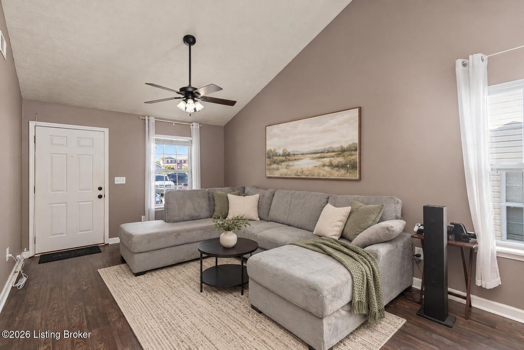 Photo of 12633 Westport Ridge Way, Louisville, KY 40245 (MLS # 1731376)