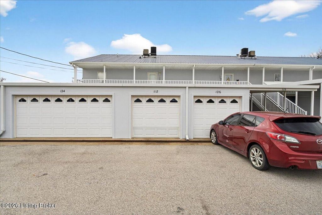 Photo of 118 Lookout Dr, Brandenburg, KY 40108 (MLS # 1710164)