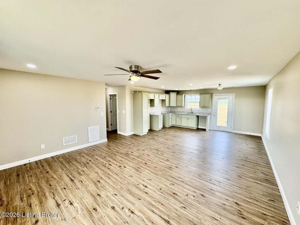Photo of 1592 Old Perryville Loop, Springfield, KY 40069 (MLS # 1725018)