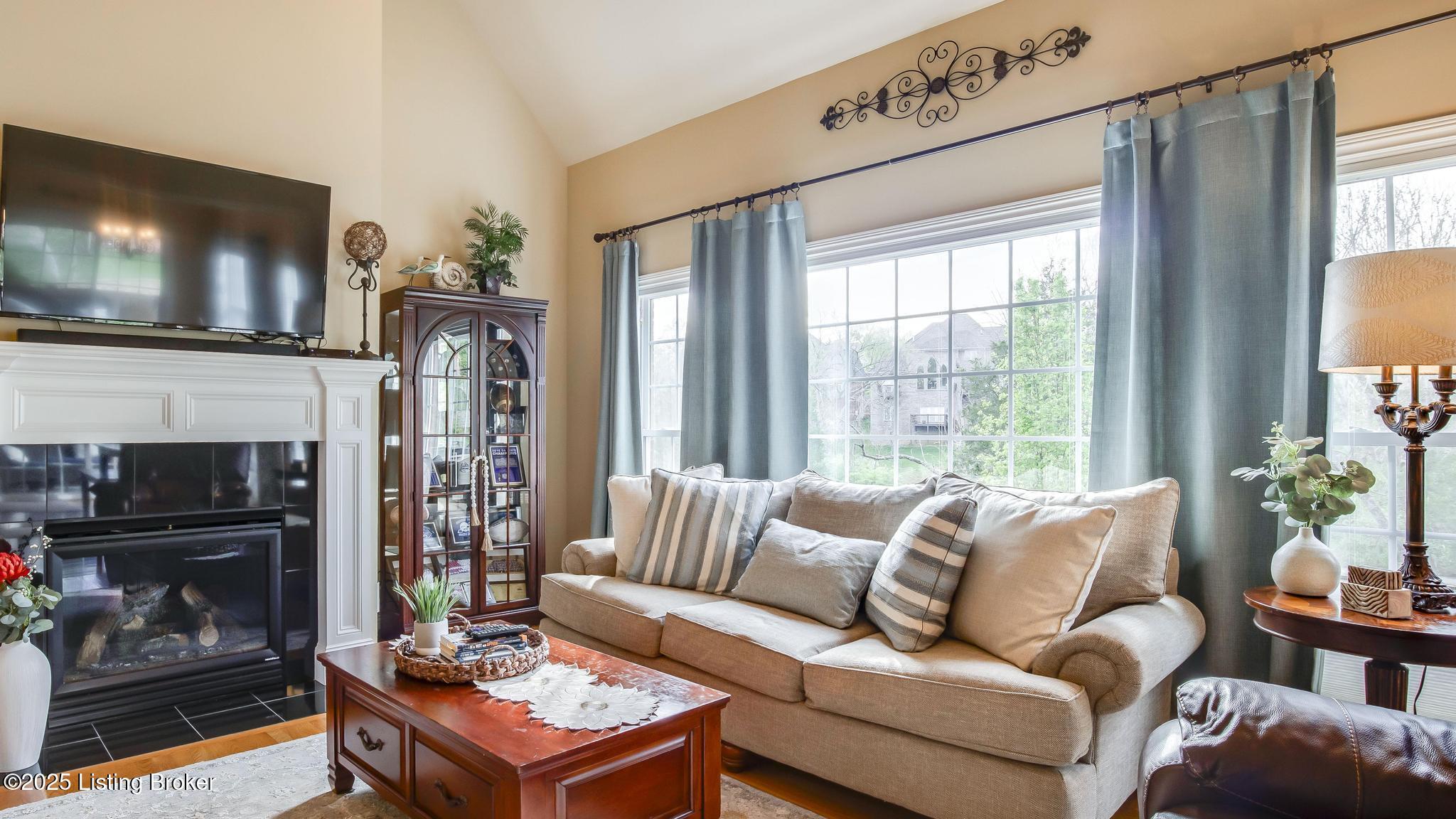 5520 Valley Park Dr, Louisville, Kentucky image 6