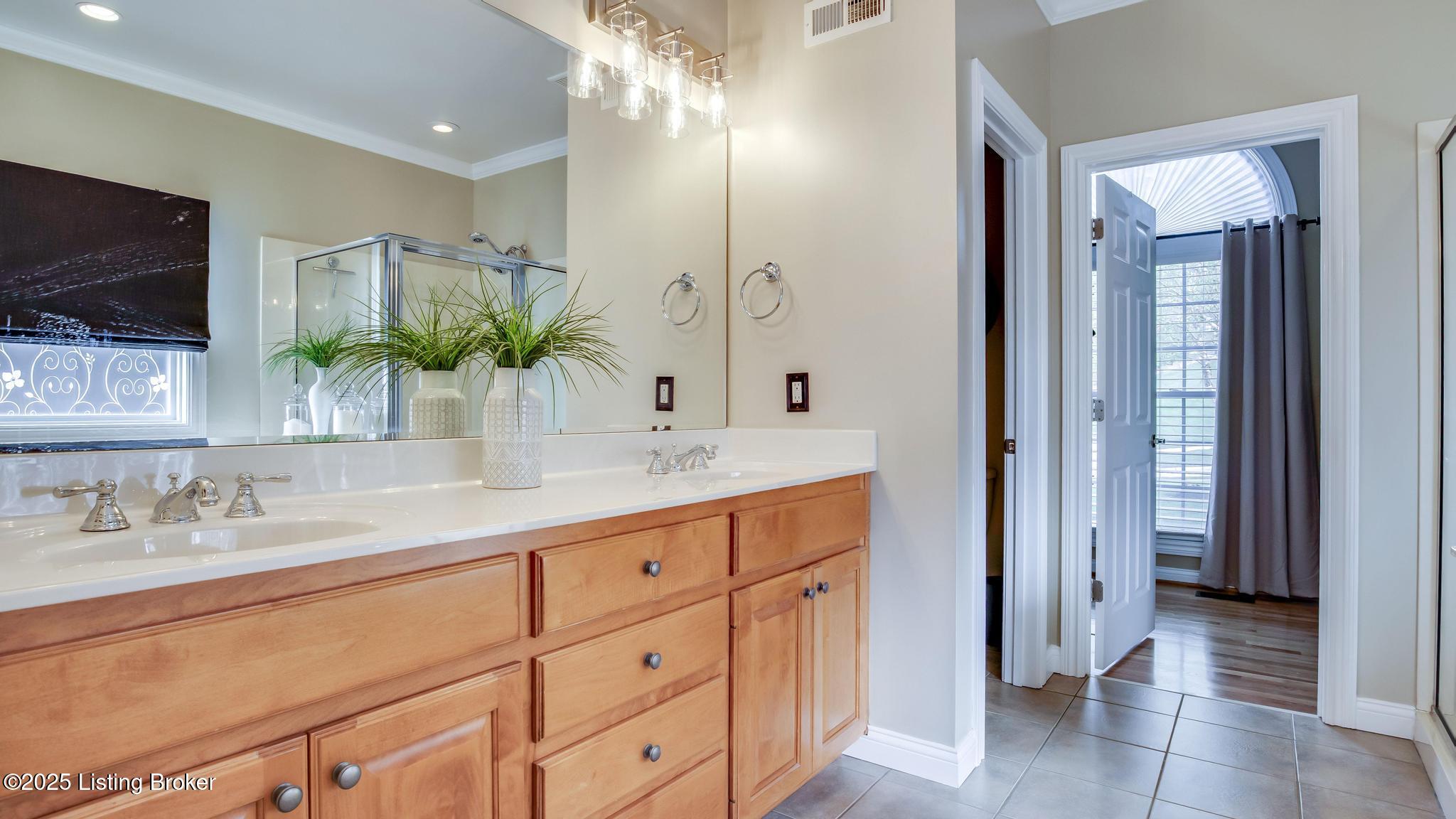5520 Valley Park Dr, Louisville, Kentucky image 21