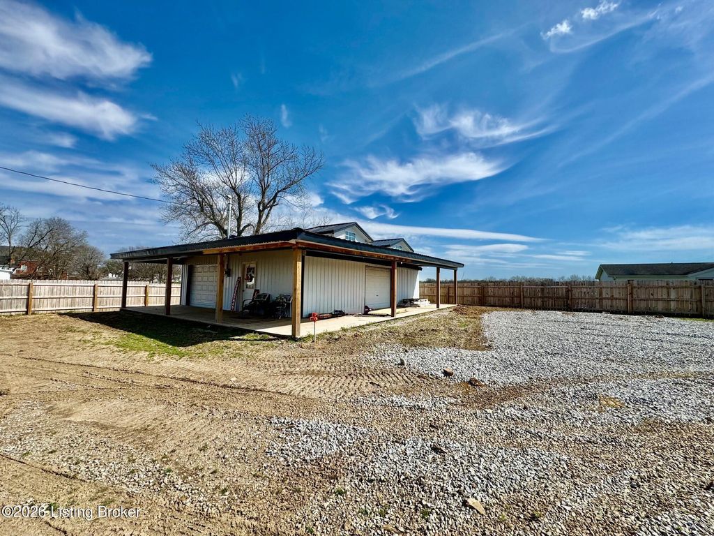 Photo of 10691 Main St, Mackville, KY 40040 (MLS # 1711929)