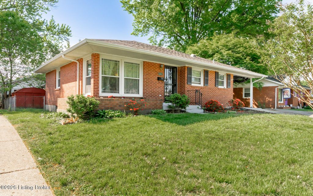 Photo of 3016 Vogue Ave, Louisville, KY 40220 (MLS # 1715031)