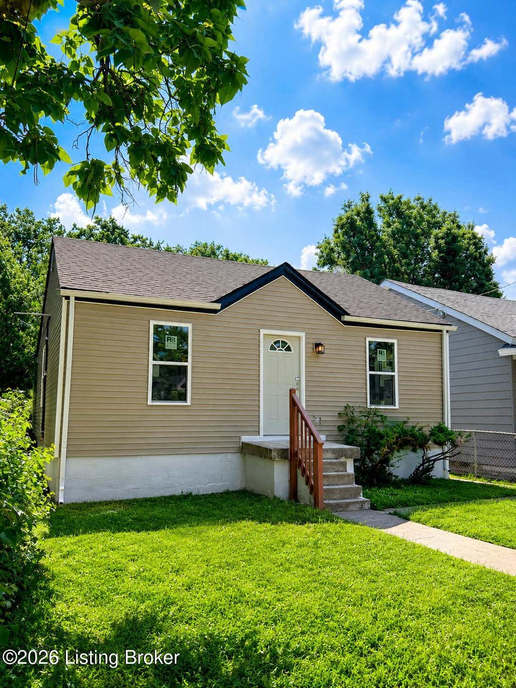 Photo of 3723 Wheeler Ave, Louisville, KY 40215 (MLS # 1725336)
