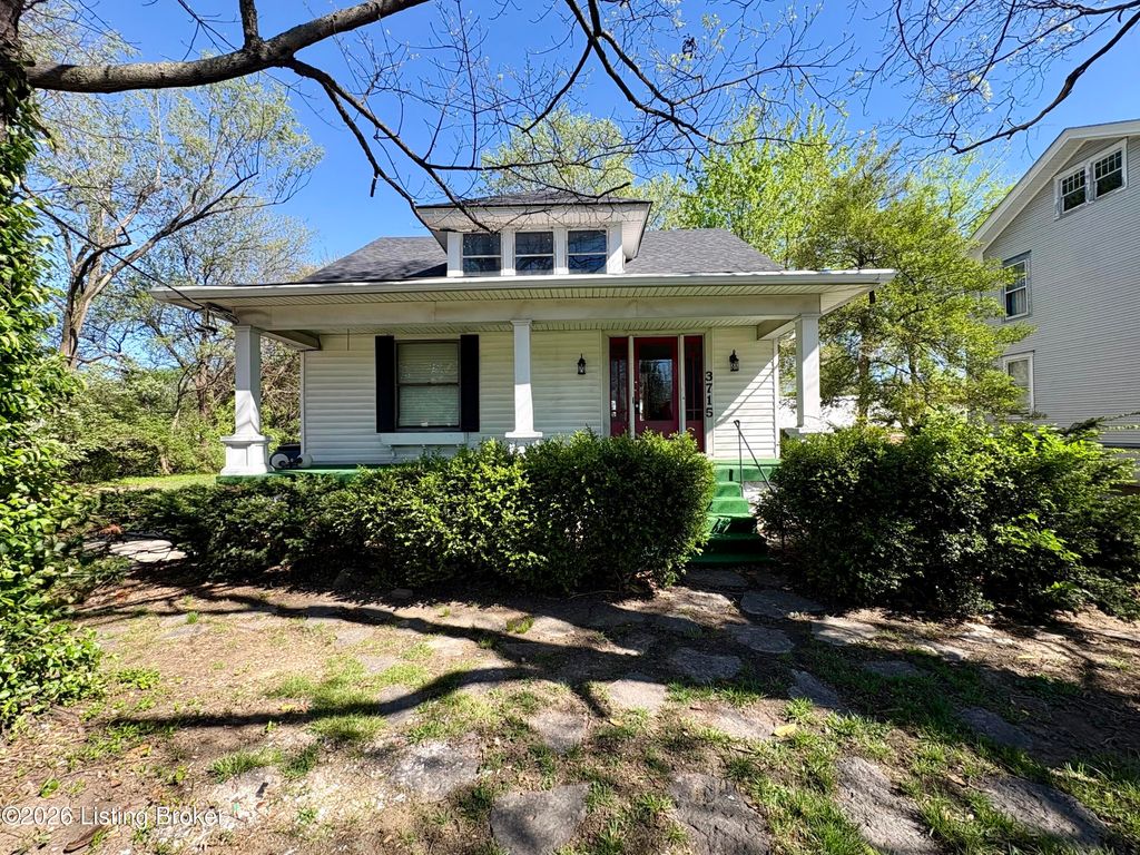 Photo of 3715 Dixie Hwy, Louisville, KY 40216 (MLS # 1713672)