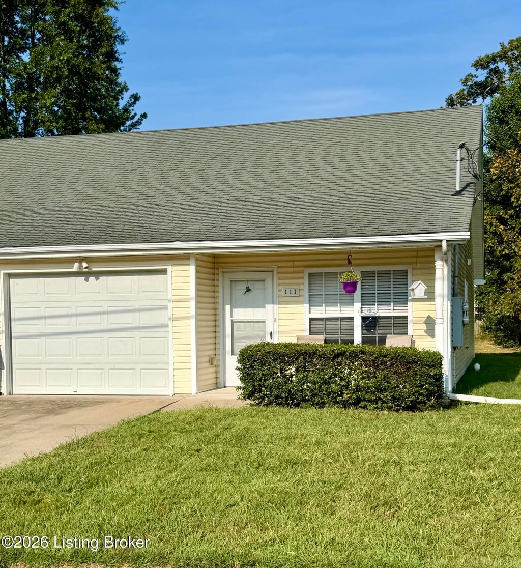 Photo of 111 Clover Ct, Radcliff, KY 40160 (MLS # 1728522)