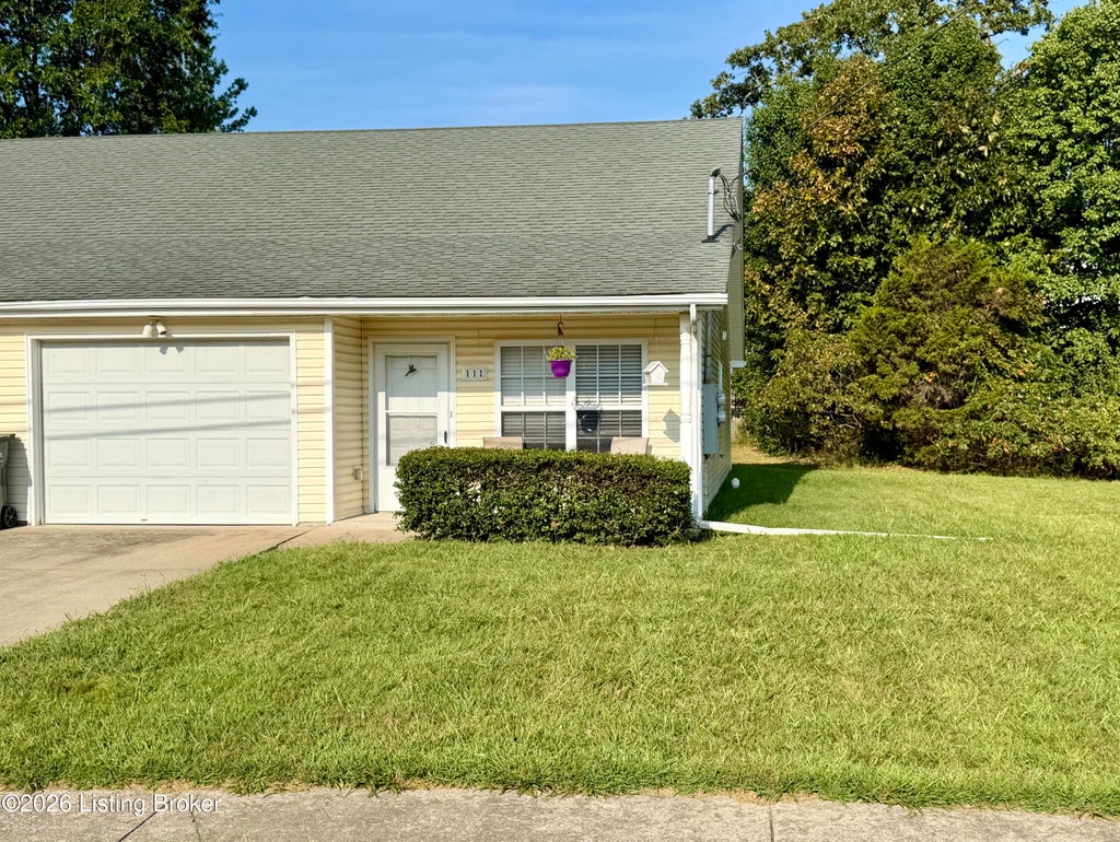 Photo of 111 Clover Ct, Radcliff, KY 40160 (MLS # 1728522)